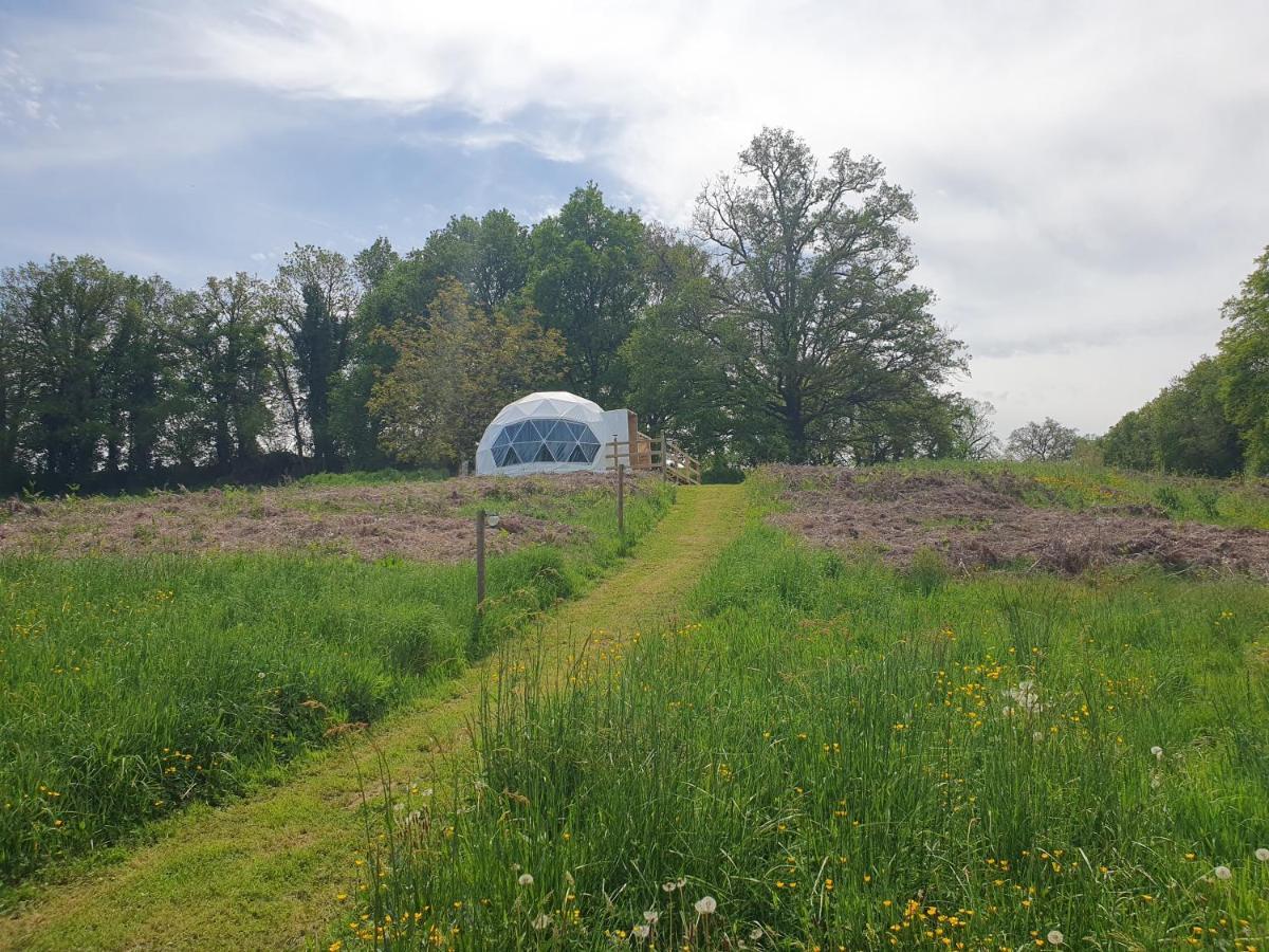 Moulin Du Pommier Glamping & Camping Saulgond Экстерьер фото